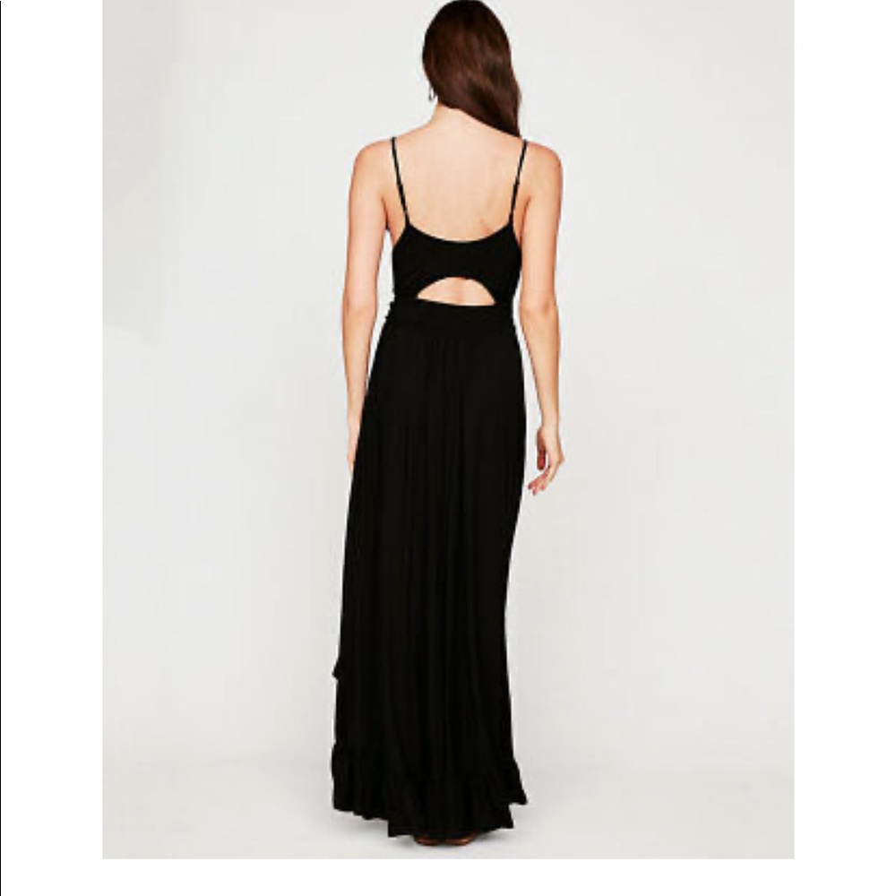Express Ruffle Front Maxi Dress - Picture 3 of 7